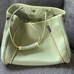 QOGIR Green Tote Bag